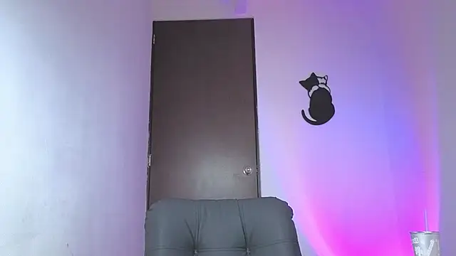 Saturno v online show from 10/24/25, 02:32