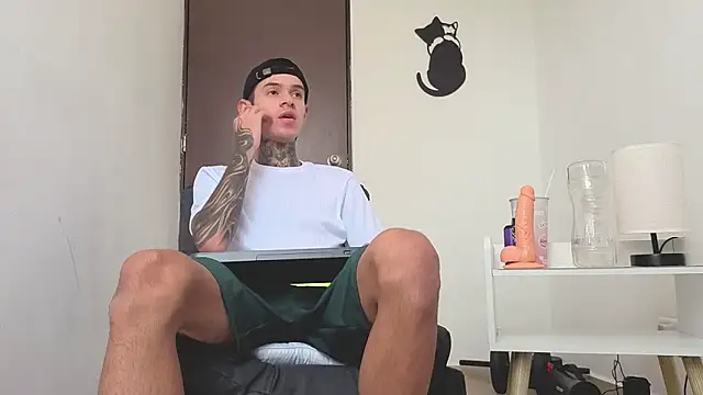 Saturno v online show from 11/06/25, 11:03