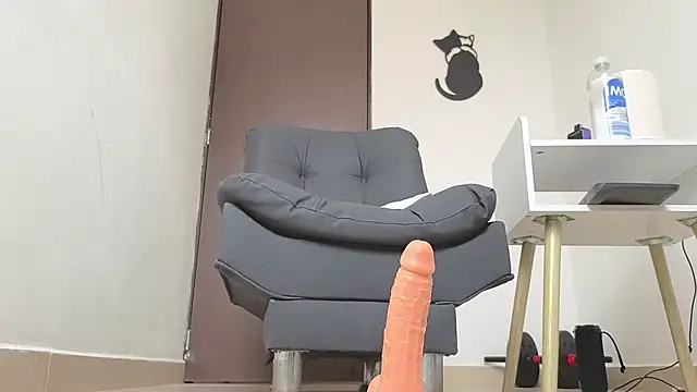 Saturno v online show from 11/29/25, 08:36