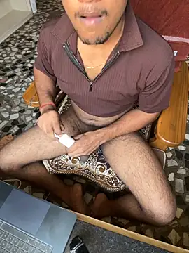 wild x predator online show from 10/21/25, 08:03