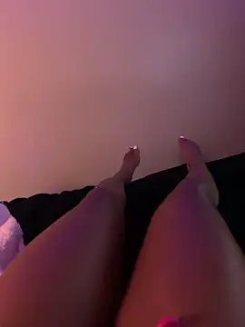 ReineNeferrti online show from 10/23/25, 11:47