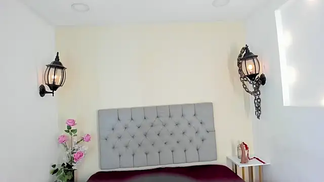 hellen kat online show from 03/14/25, 12:54