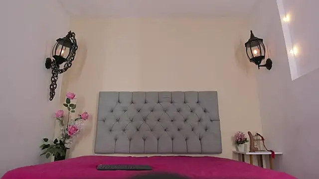 hellen kat online show from 03/15/25, 12:25