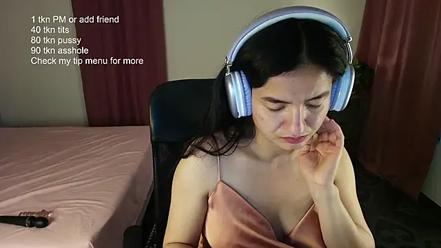 ChloeSanchezx online show from 02/17/26, 11:24