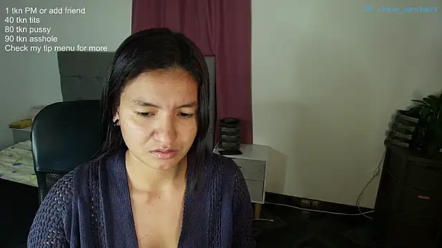 ChloeSanchezx online show from 06/15/26, 04:56