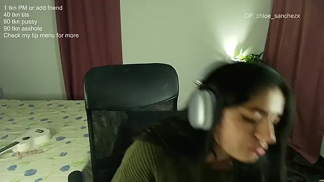 ChloeSanchezx online show from 03/01/26, 11:16