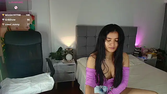 ChloeSanchezx online show from 03/17/25, 01:03