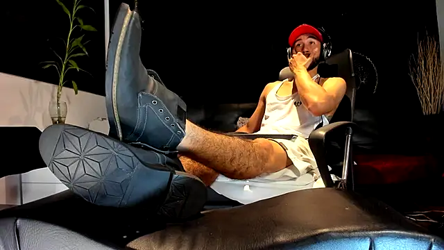 alessandro wye online show from 11/05/25, 09:23