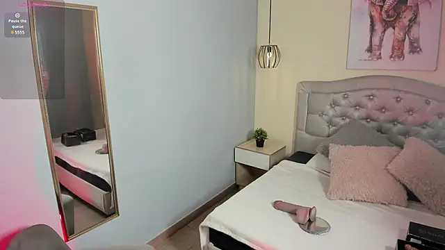 escarleth   online show from 01/15/26, 01:03