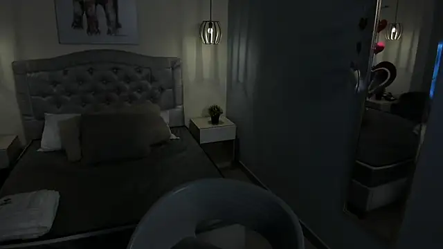 escarleth   online show from 09/11/25, 01:33