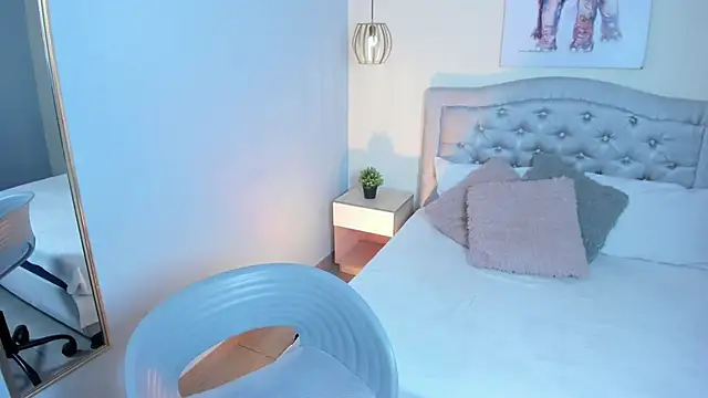 escarleth   online show from 11/26/25, 01:00