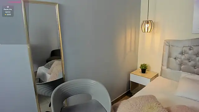 escarleth   online show from 03/31/26, 01:46