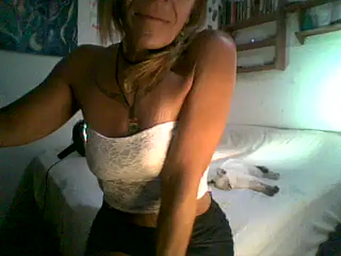 Snapshot of sabinytahot chatting on 01/11/25, 02:09 sabinytahot online show from 01/11/25, 02:09