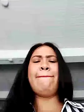 Miia grand online show from 01/08/25, 08:29