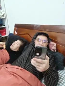 yjw6688 online show from 04/01/26, 07:53