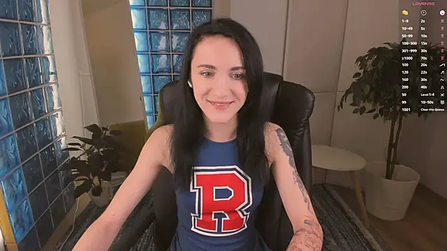 Dearly kitty online show from 09/17/25, 06:37