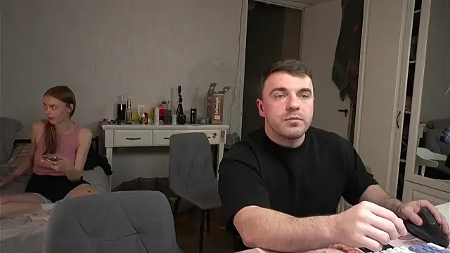 fcjuicy pussy online show from 12/15/25, 12:44