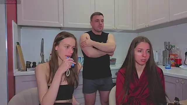 fcjuicy pussy online show from 11/18/25, 12:19