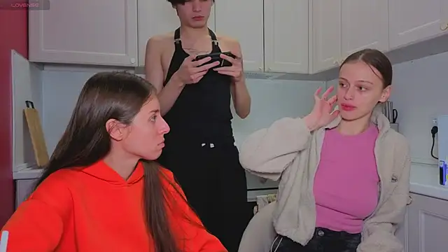 fcjuicy pussy online show from 12/01/25, 09:21