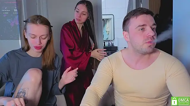 fcjuicy pussy online show from 03/21/26, 08:41