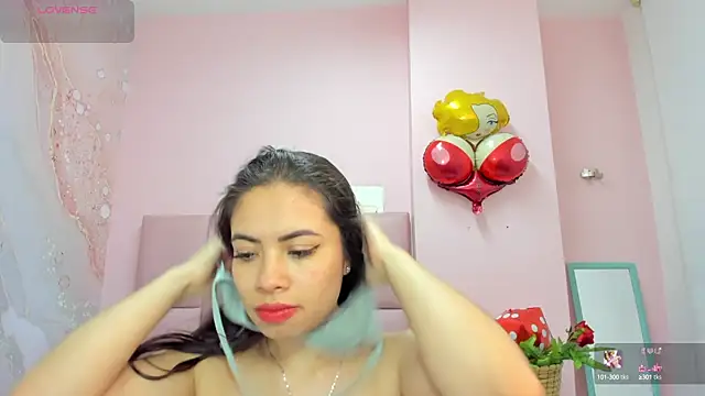 soyzarahtorres online show from 09/30/25, 12:27