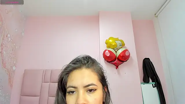 soyzarahtorres online show from 09/22/25, 11:22