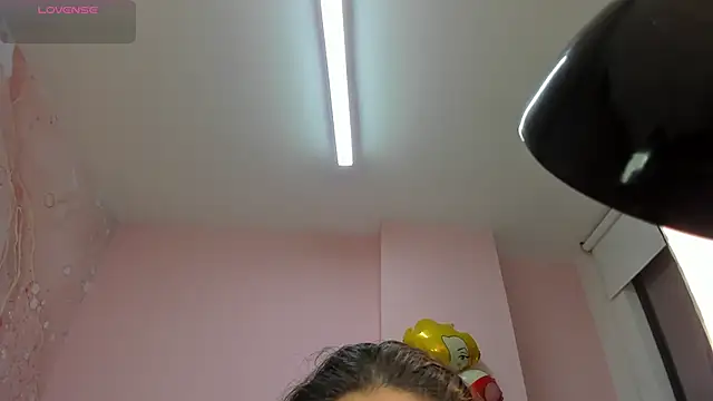 soyzarahtorres online show from 09/24/25, 11:21