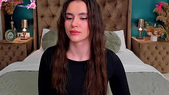 CalyMoon online show from 03/28/26, 08:10