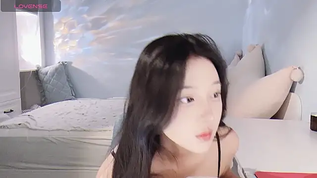 -Tilana- online show from 04/12/26, 04:21