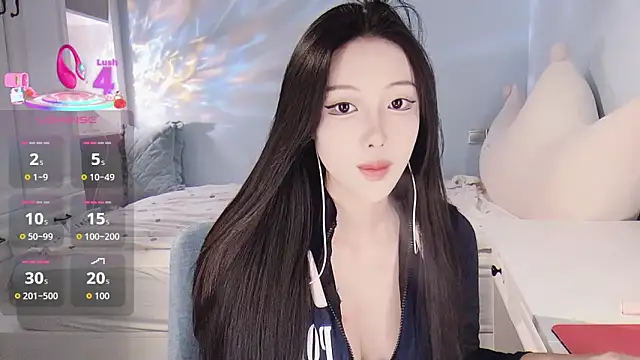 -Tilana- online show from 05/24/26, 01:44