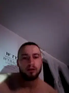 wariacik0024 online show from 11/11/25, 10:04