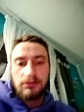 wariacik0024 online show from 02/15/25, 10:42