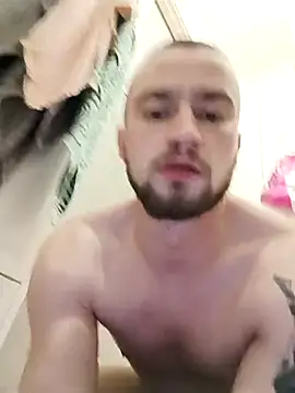 wariacik0024 online show from 02/28/26, 01:38