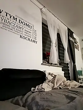 wariacik0024 online show from 10/04/25, 10:44