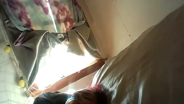 lilbishmiss online show from 10/31/25, 06:59