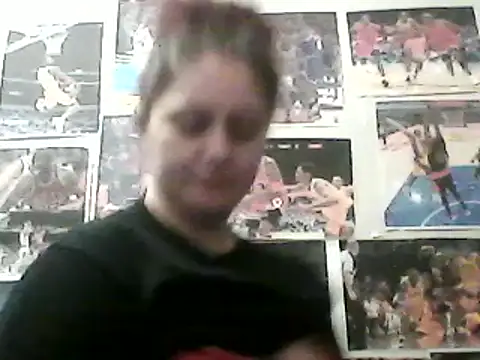 Snapshot of lilbishmiss chatting on 02/17/25, 03:15 lilbishmiss online show from 02/17/25, 03:15