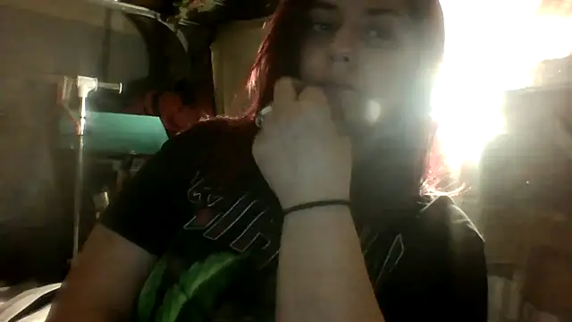 Snapshot of lilbishmiss chatting on 06/21/26, 09:48 lilbishmiss online show from 06/21/26, 09:48
