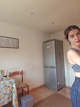 Sarah-Hart online show from 10/22/25, 12:26