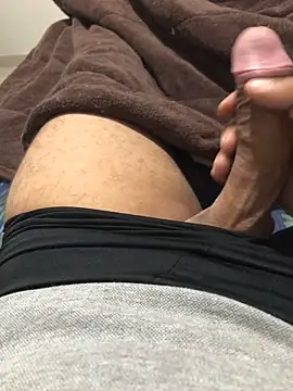 novinhosafado56777 online show from 04/07/26, 08:43