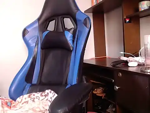 Erotic latina online show from 10/30/25, 12:25