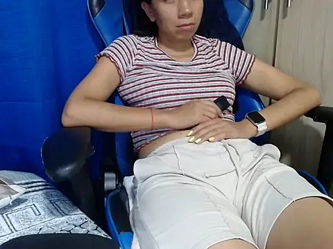 Erotic latina online show from 11/24/25, 12:32