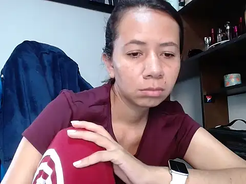 Erotic latina online show from 10/31/25, 12:13