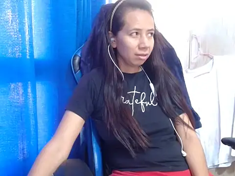 Erotic latina online show from 11/22/25, 12:15