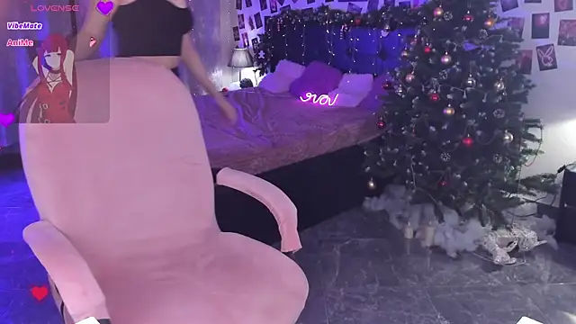 KarambaMoon online show from 12/15/25, 09:20