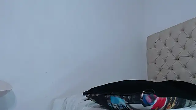 Snapshot of isabella_jazz chatting on 03/15/25, 08:54 isabella jazz online show from 03/15/25, 08:54