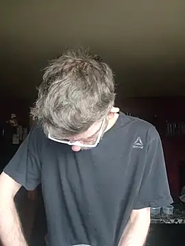 MysteriousFire23 online show from 10/31/25, 04:25