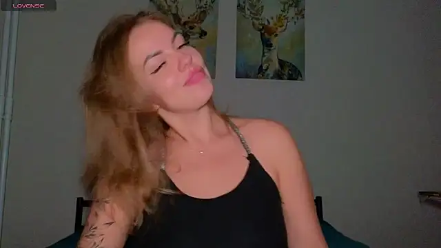 EmilyRobbie online show from 03/13/26, 06:57