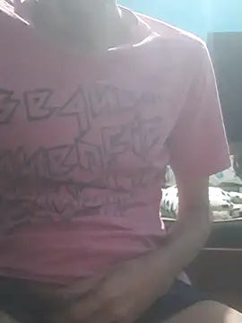 hugosafado333 online show from 09/10/25, 05:39