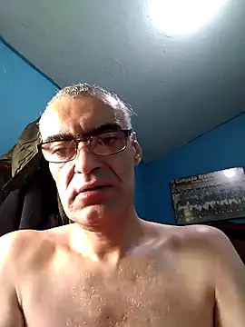 hugosafado333 online show from 03/02/25, 04:36