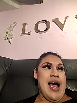 Snapshot of kimCosseyy chatting on 02/05/26, 02:07 kimCosseyy online show from 02/05/26, 02:07